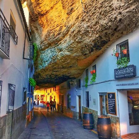Casa Cueva De La Sombra Villa Setenil De Las Bodegas Exterior photo